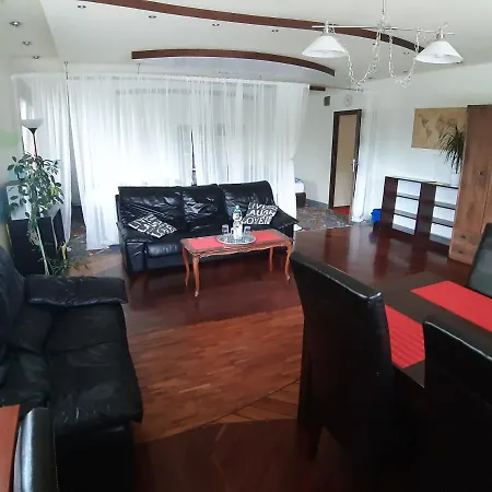 Cosy Apartament In With Free Parking Gdynia