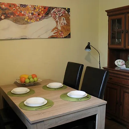 Cosy Apartament In With Free Parking Apartment Gdynia