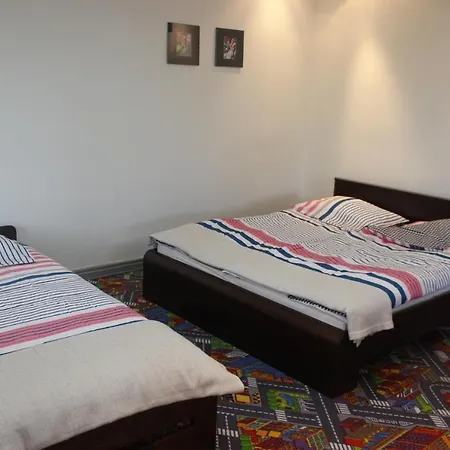 Cosy Apartament In With Free Parking *
